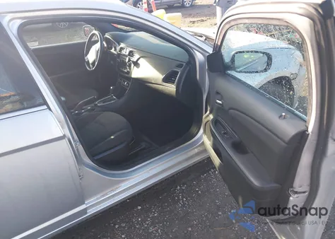 2011 Chrysler 200 Touring из США, поврежденный, VIN 1C3BC1FB3BN527779